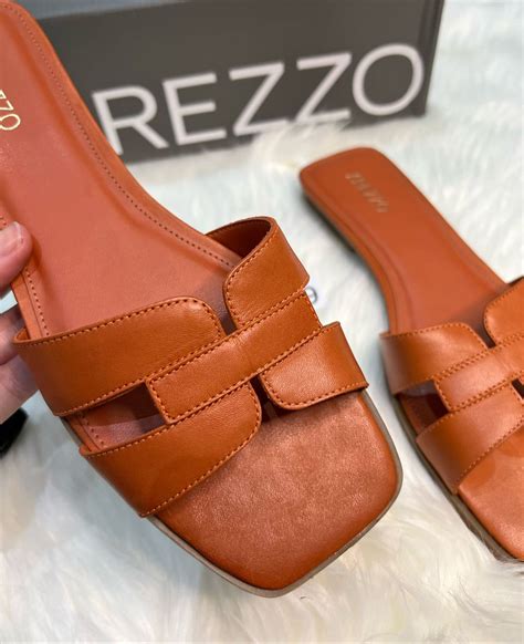 rasteira hermes arezzo